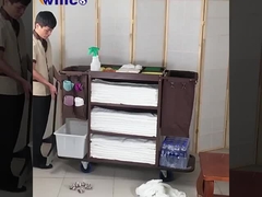 Brown Housekeeping Trolley Perlengkapan pembersih hotel Keranjang rumah tangga logam
